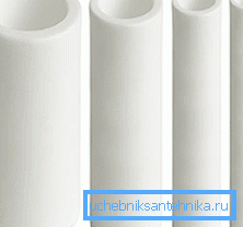Tubería de polipropileno PN10 para agua fría. Tubería de polipropileno PN10 para agua fría.