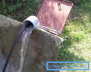 Después del enjuague hidrodinámico del pozo es agua limpia.