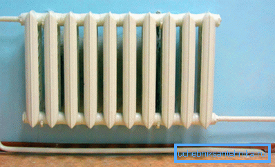 Con calefacción central solo hay radiadores en la habitación, lo cual es muy conveniente. Con calefacción central solo hay radiadores en la habitación, lo cual es muy conveniente.