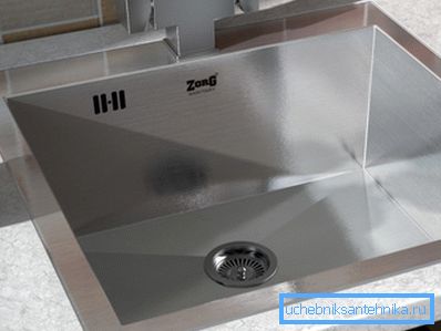 Ejemplo de instalación de encimera Ejemplo de instalación de encimera