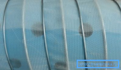 El principio de crear una estructura de cuadrícula que utiliza cable para crear un espacio determinado El principio de crear una estructura de cuadrícula que utiliza cable para crear un espacio determinado