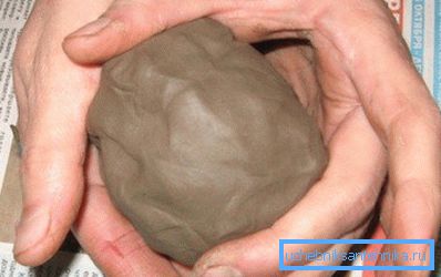 Comprobamos la plasticidad del material. Comprobamos la plasticidad del material.