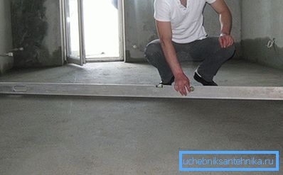 Comprueba el nivel del piso Comprueba el nivel del piso