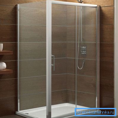 Esquina rectangular para una ducha. Esquina rectangular para una ducha.