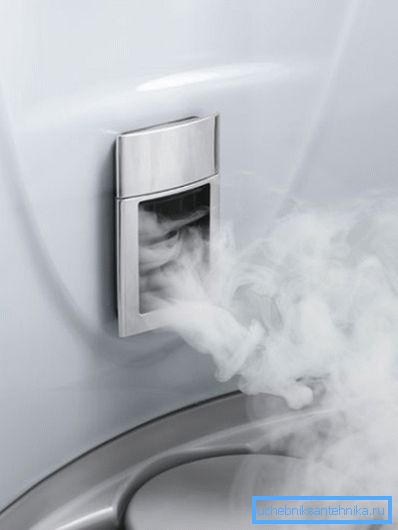 El trabajo del generador de vapor para el efecto del baño de vapor turco. El trabajo del generador de vapor para el efecto del baño de vapor turco.