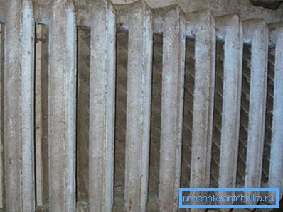 Radiador de calefacción rara vez encaja en el interior de la habitación Radiador de calefacción rara vez encaja en el interior de la habitación