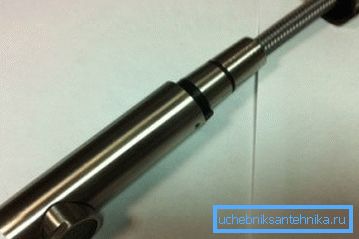 Las opciones más confiables y duraderas están hechas de acero inoxidable, este material es duradero y tiene excelentes características de rendimiento, pero el precio de tales productos es mucho más alto. Las opciones más confiables y duraderas están hechas de acero inoxidable, este material es duradero y tiene excelentes características de rendimiento, pero el precio de tales productos es mucho más alto.
