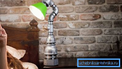 Las piezas de fontanería se pueden utilizar para hacer varios accesorios. Las piezas de fontanería se pueden utilizar para hacer varios accesorios.