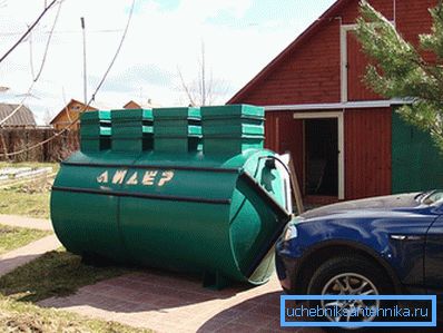 El tanque séptico es lo suficientemente compacto El tanque séptico es lo suficientemente compacto