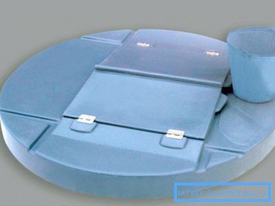 Una combinación de estos materiales, como plástico-metal, también se usa ampliamente. Una combinación de estos materiales, como plástico-metal, también se usa ampliamente.