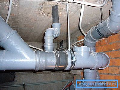 2768 Sistema de alcantarillado de PVC