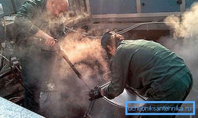 La dificultad de la ventilación autolimpiante es obvia. La dificultad de la ventilación autolimpiante es obvia.