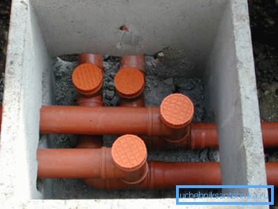 Inspección de pozos de inspección para tendido de líneas subterráneas. Inspección de pozos de inspección para tendido de líneas subterráneas.