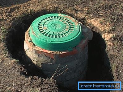 La conexión de productos poliméricos con estructuras de ladrillo. La conexión de productos poliméricos con estructuras de ladrillo.