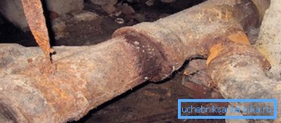 Condición de la tubería requiere reemplazo Condición de la tubería requiere reemplazo