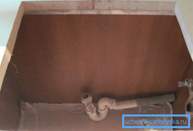 Rebanar a nivel con papel de lija y procesar sellador.