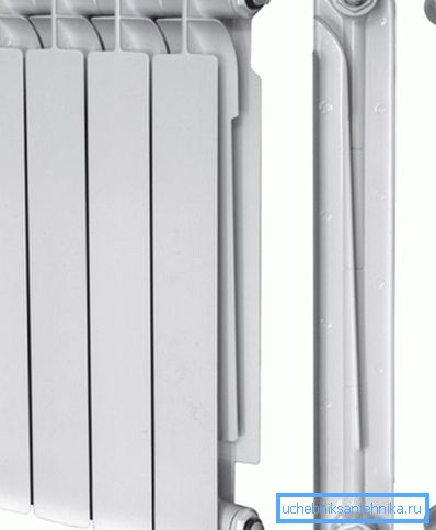 El núcleo de acero proporciona resistencia, aletas de aluminio - alta transferencia de calor. El núcleo de acero proporciona resistencia, aletas de aluminio - alta transferencia de calor.