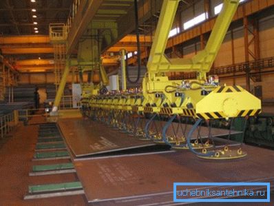 Molino para la producción de tubos. Molino para la producción de tubos.
