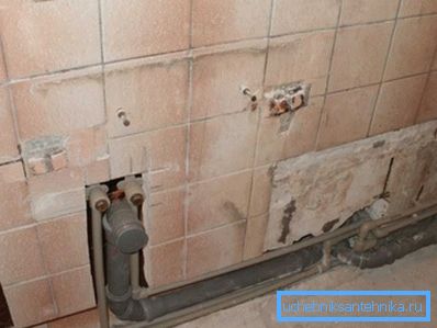 Quitaremos las baterías viejas, instalaremos otras nuevas. Quitaremos las pilas viejas, instalaremos otras nuevas.