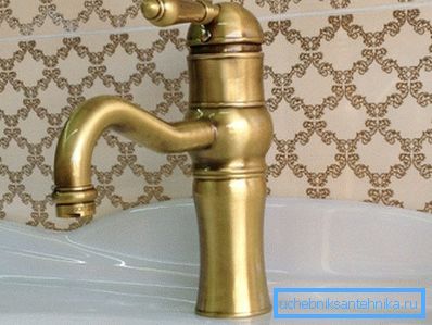 Los productos antiguos estilizados no cubren con níquel. Los productos antiguos estilizados no cubren con níquel.