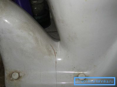 Tales grietas pueden ser reparadas. Tales grietas pueden ser reparadas.