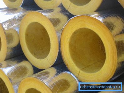 Cáscara de aislamiento para tuberías.