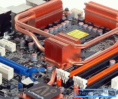 Tuberías de calor en el sistema de refrigeración de PC. Tuberías de calor en el sistema de refrigeración de PC.