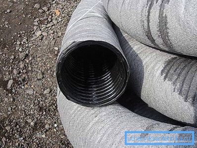 1226 Tubos envueltos en geotextil