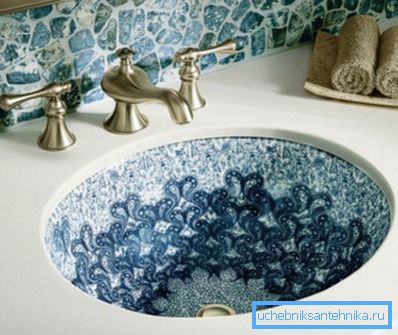 Porcelana de colores. Porcelana de colores.