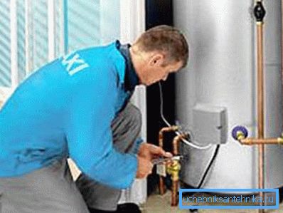 La instalación de calderas de calefacción en gas es un proceso responsable y complejo. La instalación de calderas de calefacción en gas es un proceso responsable y complejo.