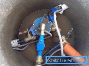 La boca está reforzada con una copa de hormigón o carcasa de acero. La boca está reforzada con una copa de hormigón o carcasa de acero.