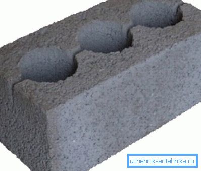 Los bloques de agregados ligeros y ventilados crean un mejor aislamiento térmico Los bloques de agregados ligeros y ventilados crean un mejor aislamiento térmico