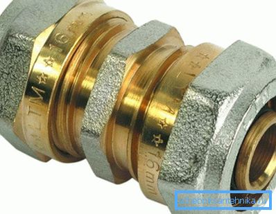 La apariencia del nodo de conexión, que se utiliza cuando se trabaja con materiales metaloplásticos. La apariencia del nodo de conexión, que se utiliza cuando se trabaja con materiales metaloplásticos.