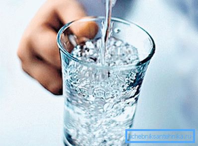 El agua sin purificación es peligrosa para la salud. El agua sin purificación es peligrosa para la salud.
