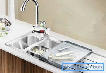 Calentador de agua mezclador y grifo para cocina Calentador de agua mezclador y grifo para cocina