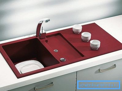 Elegir un fregadero para la cocina de material compuesto. Elegir un fregadero para la cocina de material compuesto.