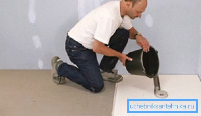 Llenado de una escalera y calentador. Llenado de una escalera y calentador.